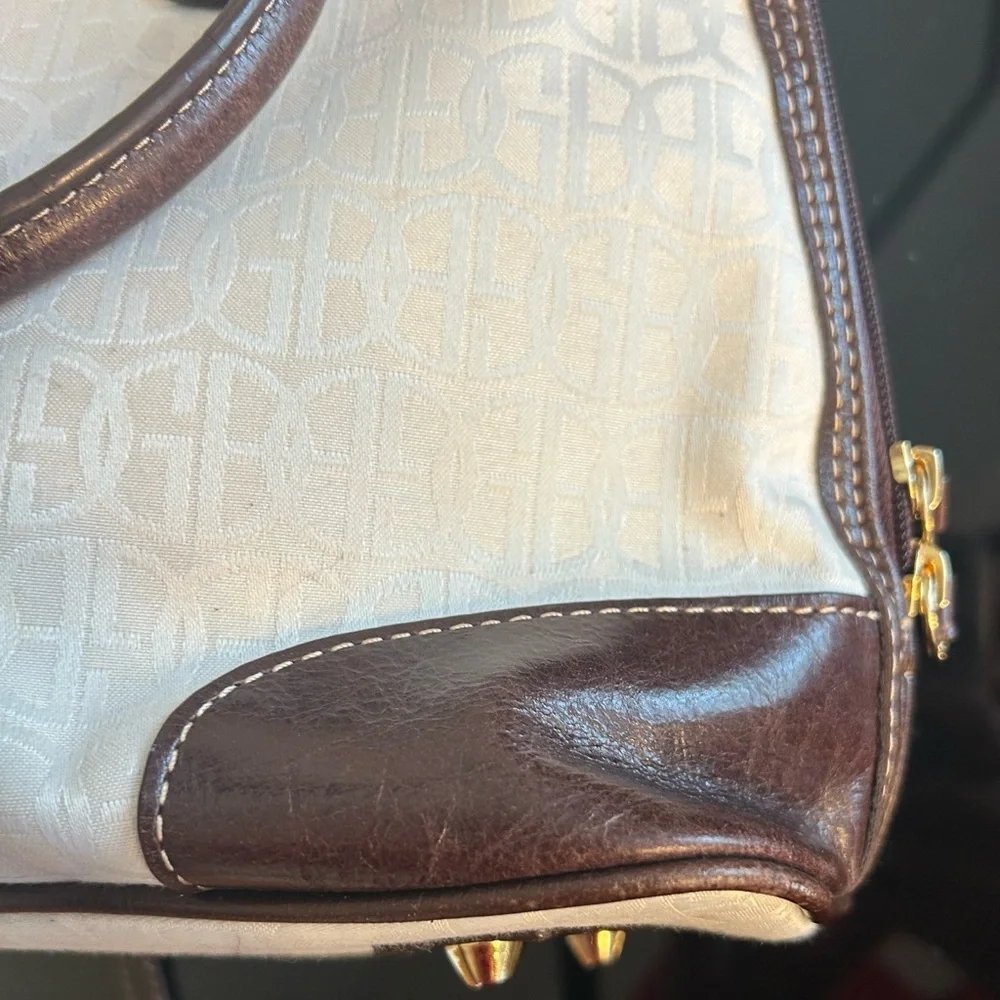 Giani Bernini Cream and Brown Shoulder Bag - Picture 5 of 7
